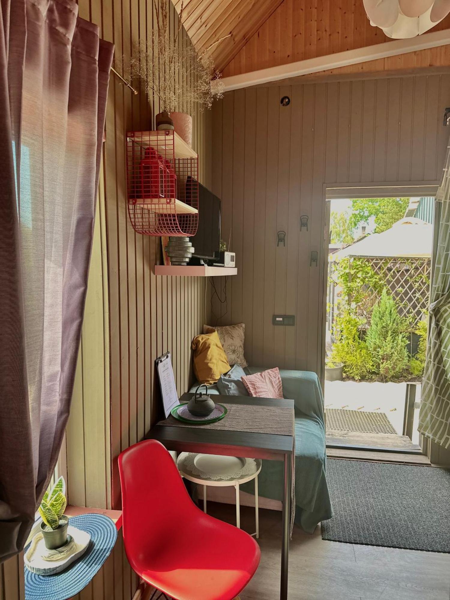 Amazing Little House On An Island With Garden Villa รีกา ภายนอก รูปภาพ